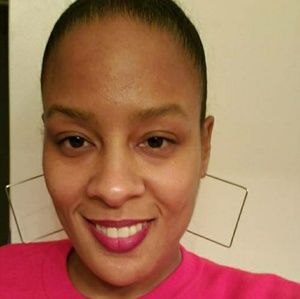 Meet your Posher, Toni